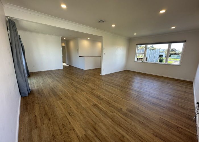 at 33  Waterloo Street, Howick, Manukau City, Auckland