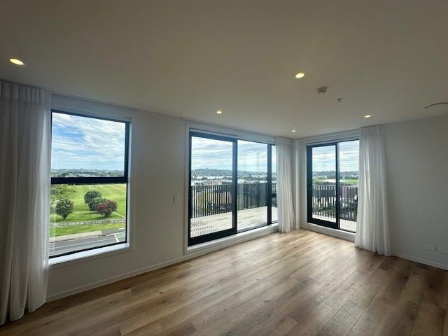  at 303/6 Rauroa Lane, Hobsonville, Waitakere City, Auckland