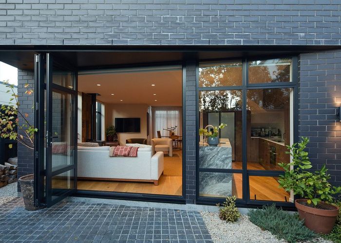  at 31 Tonbridge Street, Merivale, Christchurch