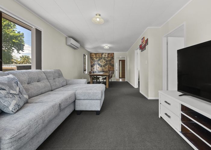  at 2/150 Favona Road, Favona, Manukau City, Auckland