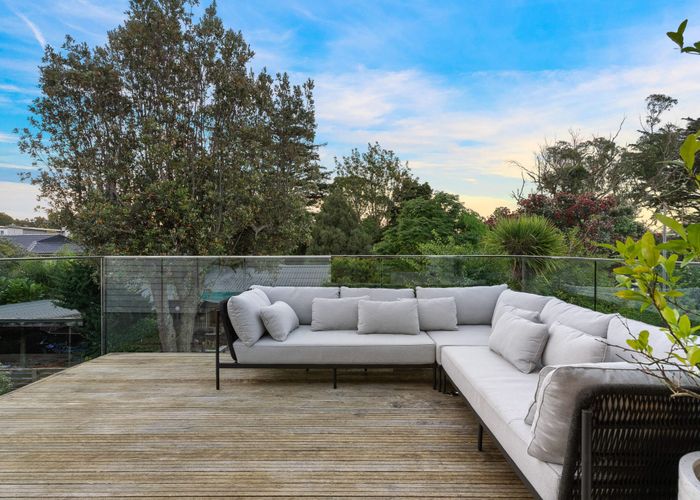  at 1/8 Park Avenue, Northcote, Auckland