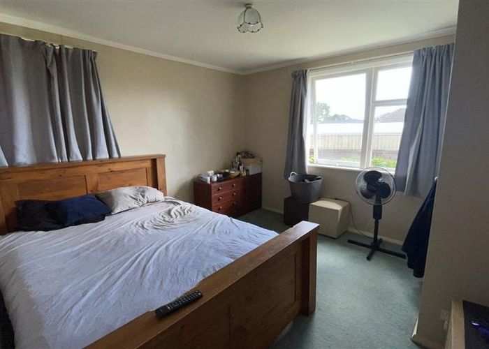  at 15 Budleigh Street, Frankleigh Park, New Plymouth, Taranaki
