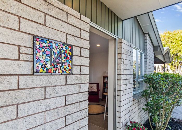  at 14 Pandora Place, Welcome Bay, Tauranga