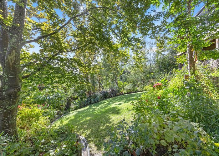  at 11 Errol Lane, Huntsbury, Christchurch City, Canterbury