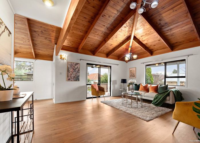  at 1/41 Hill Crescent, New Lynn, Auckland