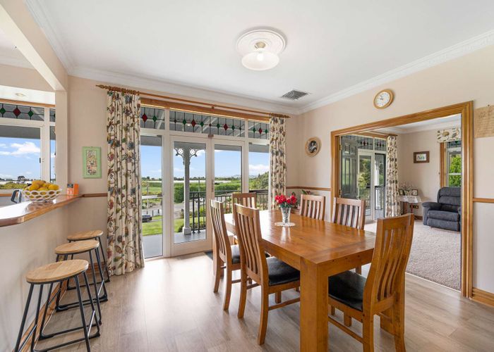  at 801 Main North Road, Bay View, Napier