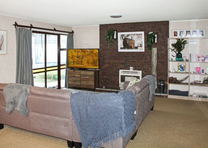  at 43 Geraldine Crescent, Cloverlea, Palmerston North, Manawatu / Whanganui