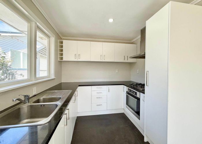  at 176 Landscape Road, Mount Eden, Auckland City, Auckland