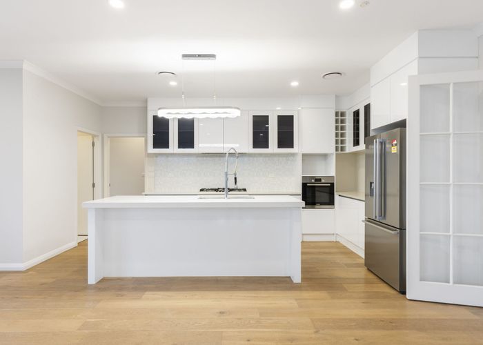  at 21 Frisken Road, Flat Bush, Manukau City, Auckland