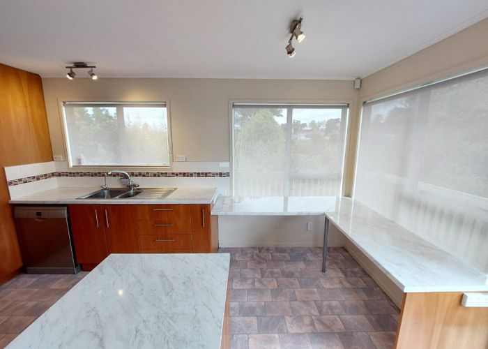  at 25 Crosby Road, West Harbour, Auckland