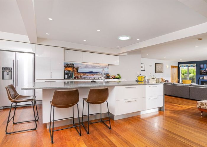  at 43A Rock Isle Road, Torbay, Auckland
