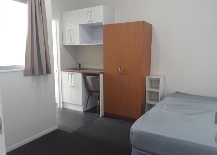  at 5/9 Hands Road, Addington, Christchurch City, Canterbury