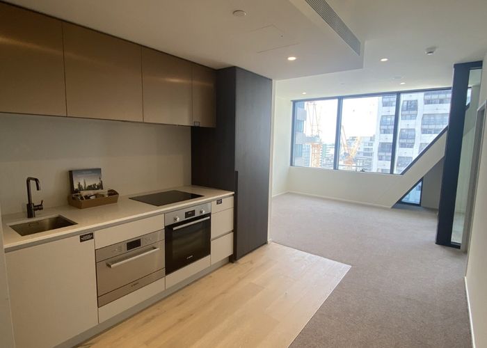  at 1504/10 Commerce Street, Auckland Central, Auckland