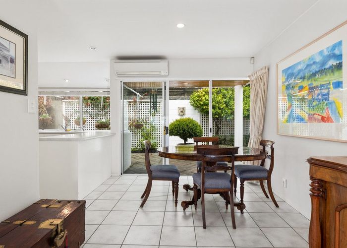  at 1/17 Petworth Place, Westmorland, Christchurch City, Canterbury