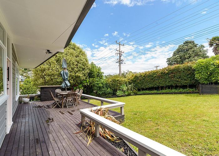  at 53 D'Oyly Drive, Stanmore Bay, Whangaparaoa