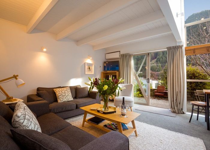  at 8/19-23 Gorge Road, Queenstown Hill, Queenstown-Lakes, Otago