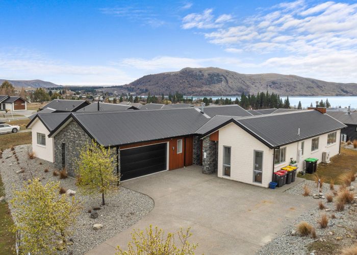  at 25 Mistake DR, Lake Tekapu