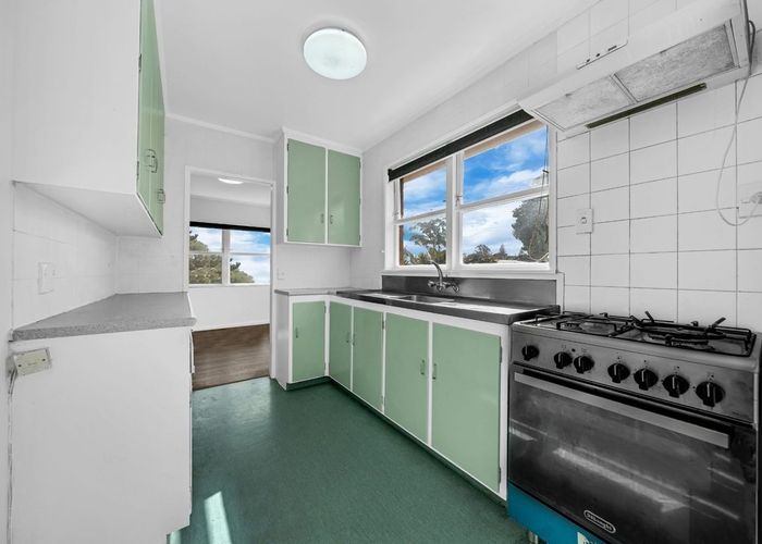 at 1/15 Bertrand Road, Mount Wellington, Auckland
