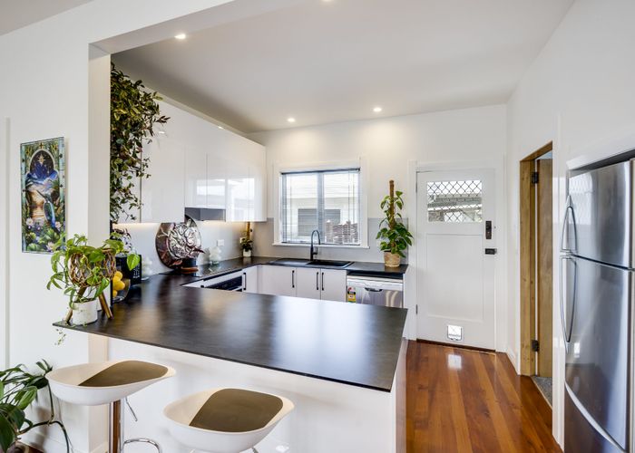  at 1/404 Gloucester Street, Taradale, Napier, Hawke's Bay