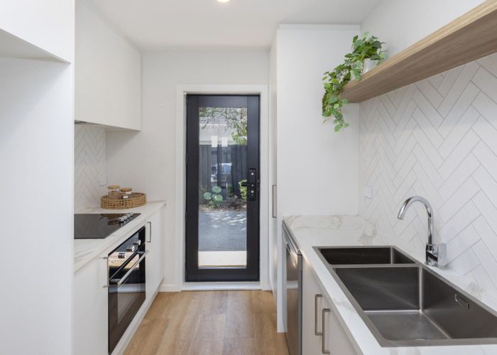  at 2/45 Berry Street, St. Albans, Christchurch City, Canterbury