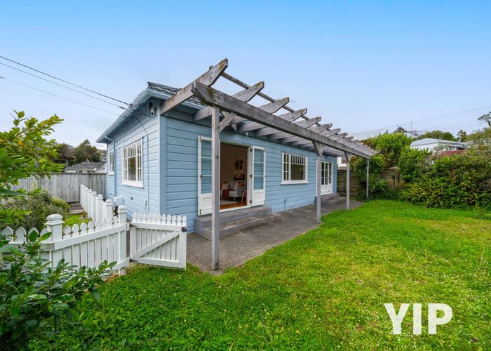  at 36 Middleton Road, Johnsonville, Wellington, Wellington