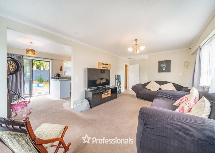  at 9 Kairimu Street, Stokes Valley, Lower Hutt, Wellington