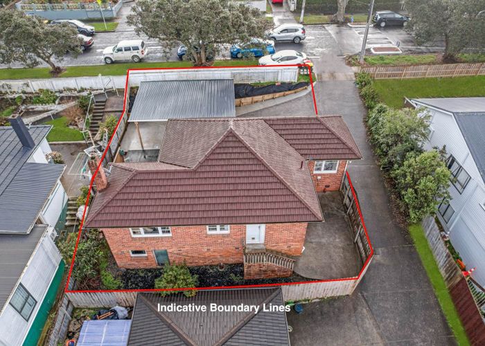  at 28 Hillcrest Road, Papatoetoe, Auckland