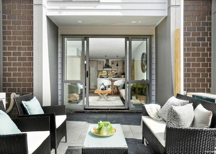  at 2/2b Walsall Street, Avondale, Auckland City, Auckland