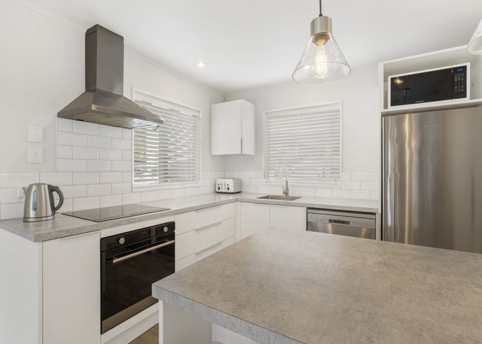  at 3/4 Rossgrove Terrace, Mount Albert, Auckland
