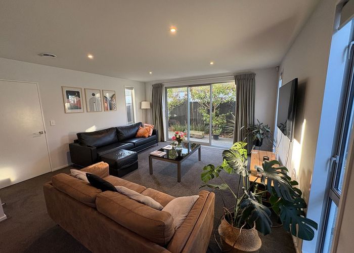  at 2/27 Sherborne Street, St. Albans, Christchurch City, Canterbury