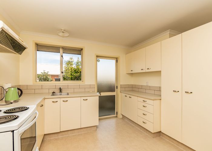 at 2/21 Preston Street, West End, Timaru