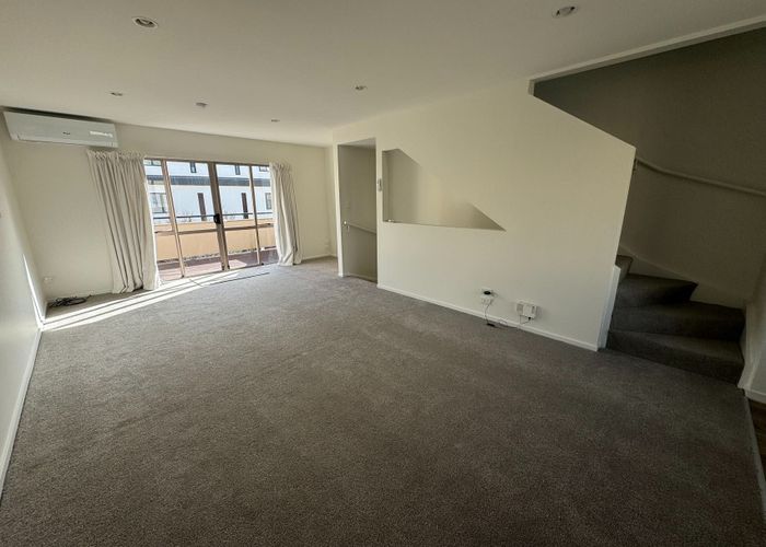  at 6/14 Ambrico Place, New Lynn, Waitakere City, Auckland