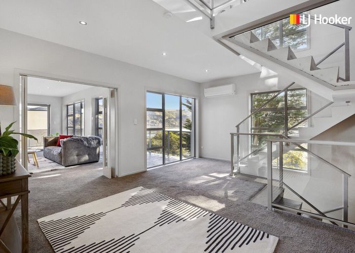  at 102 Mission Cove, Company Bay, Dunedin