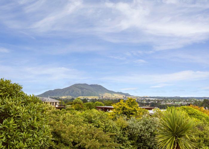  at 9 Bracken Row, Rangatira Park, Taupo, Waikato