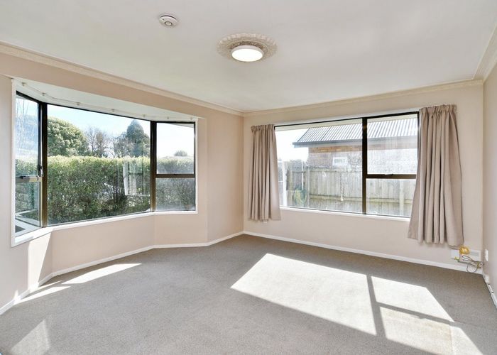  at 5 Ballymena Drive, Belfast, Christchurch City, Canterbury