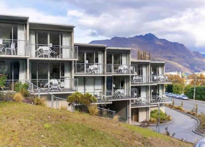  at 9/15 Gorge Road, Town Centre, Queenstown-Lakes, Otago