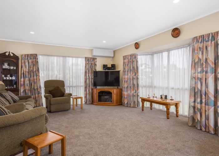  at 2C James Street, Plimmerton, Porirua