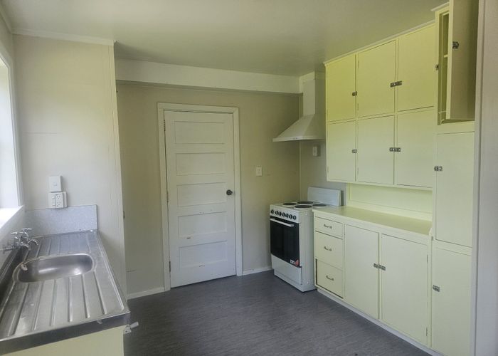  at 14 Newall Avenue, Bryndwr, Christchurch City, Canterbury