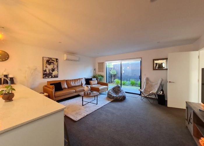  at 4/242 Edgeware Road, Edgeware, Christchurch City, Canterbury
