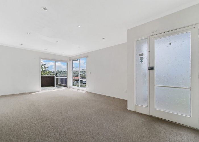  at 2 Doone Place, Massey, Waitakere City, Auckland