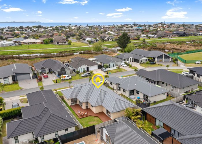  at 48 Harding Drive, Papamoa Beach, Papamoa