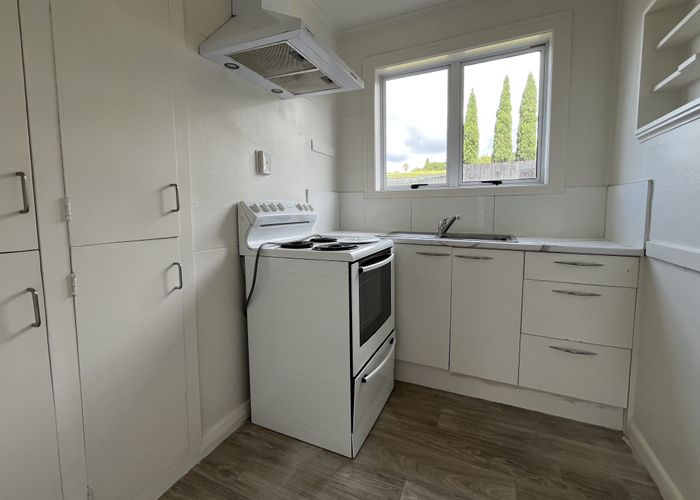  at 2/59 Pah Road, Cockle Bay, Manukau City, Auckland