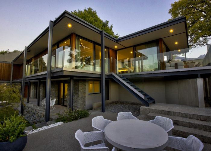  at 27 Arrowtown-Lake Hayes Road, Lake Hayes, Queenstown-Lakes, Otago