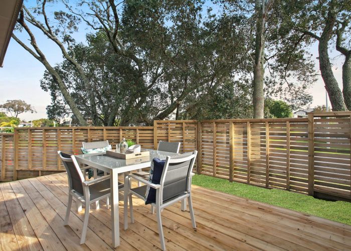  at 12 Kurnell Drive, Botany Downs, Manukau City, Auckland