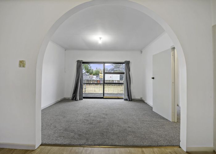  at 4/118 O'Donnell Avenue, Mount Roskill, Auckland City, Auckland