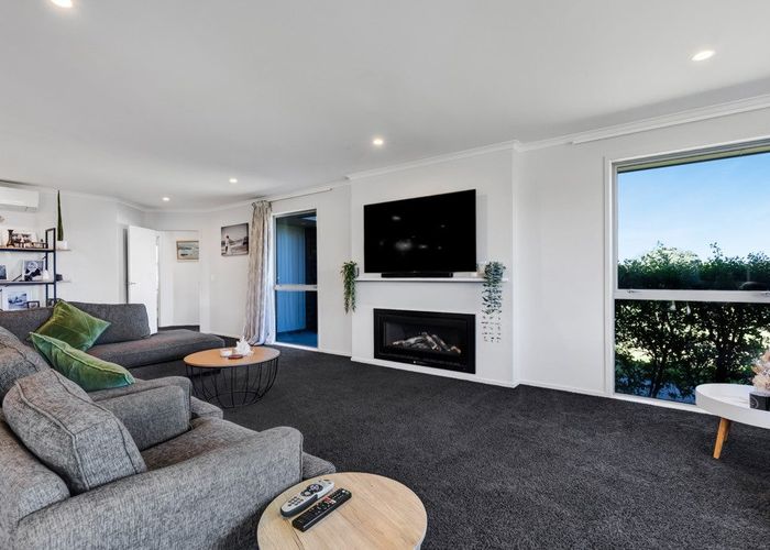  at 54 Denby Road, Hawera