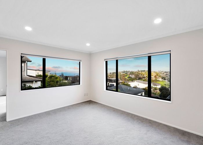  at 8 Shelby Place, Long Bay, North Shore City, Auckland