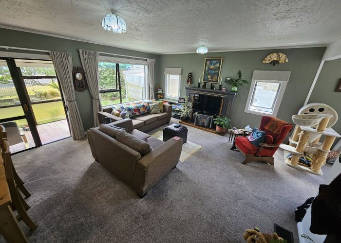  at 2 Herewini Street, Titahi Bay, Porirua, Wellington