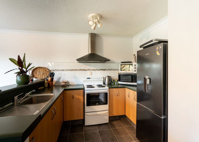  at 27 Lee Road, Burbush, Hamilton