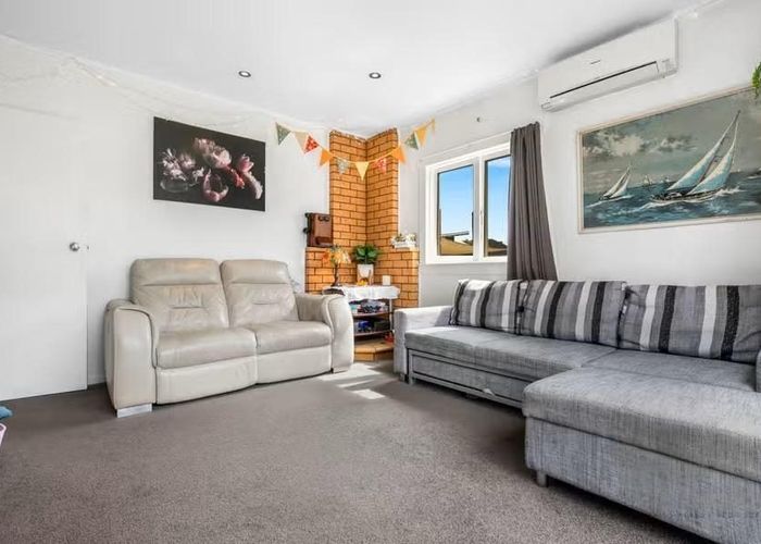 at 1/9 Kenderdine Road, Papatoetoe, Manukau City, Auckland